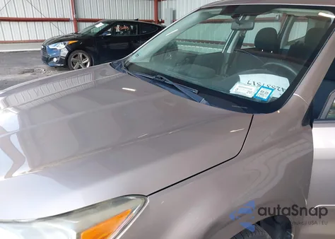 2014 Subaru Forester 2.5I из США, поврежденный, VIN JF2SJAACXEH466744